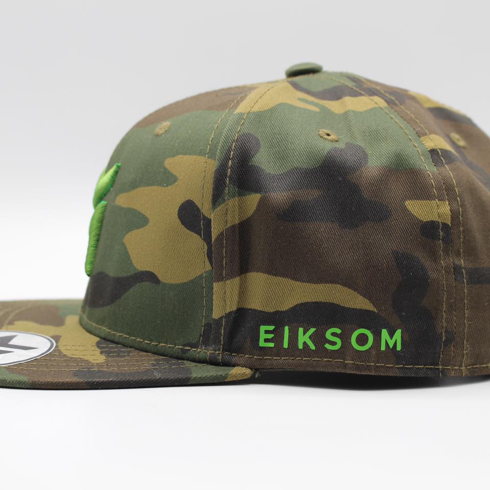 CAMOUFLAGE CAP.